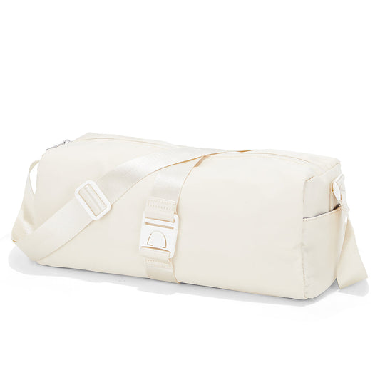 B-READY
Spacious Exercise Enthusiasts Gym Bag