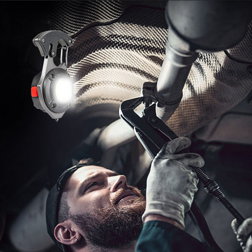 B-READY Mini LED Schlüssel­anhänger Taschen­lampe – ultrakompakt & kräftiges Licht SOS Pfeife USB Notfall Kit Werkzeug Geschenk Idee fuer Papa oder Freund Ehemann 500 mAh