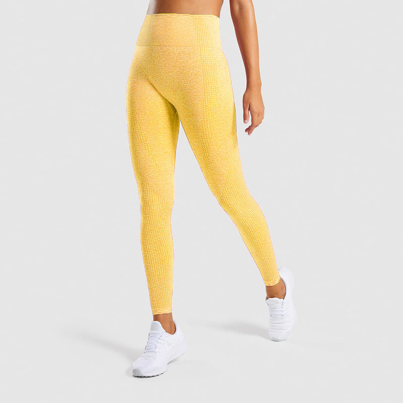 B-READY 
Woman Seamless Jacquard Little Gym Pants Lady