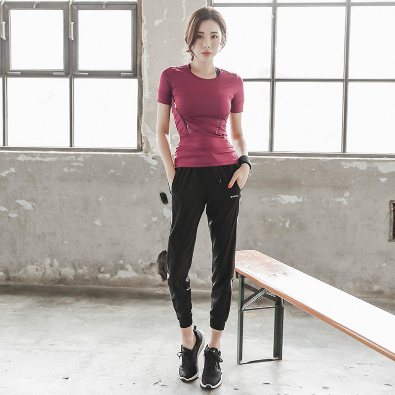 B-READY 
Woman Yoga Gym Outdoor Morning Running Clothes