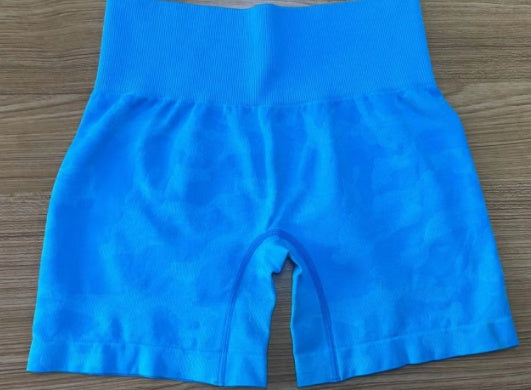 Nahtlose Camo-Jacquard-Sportshorts für Damen