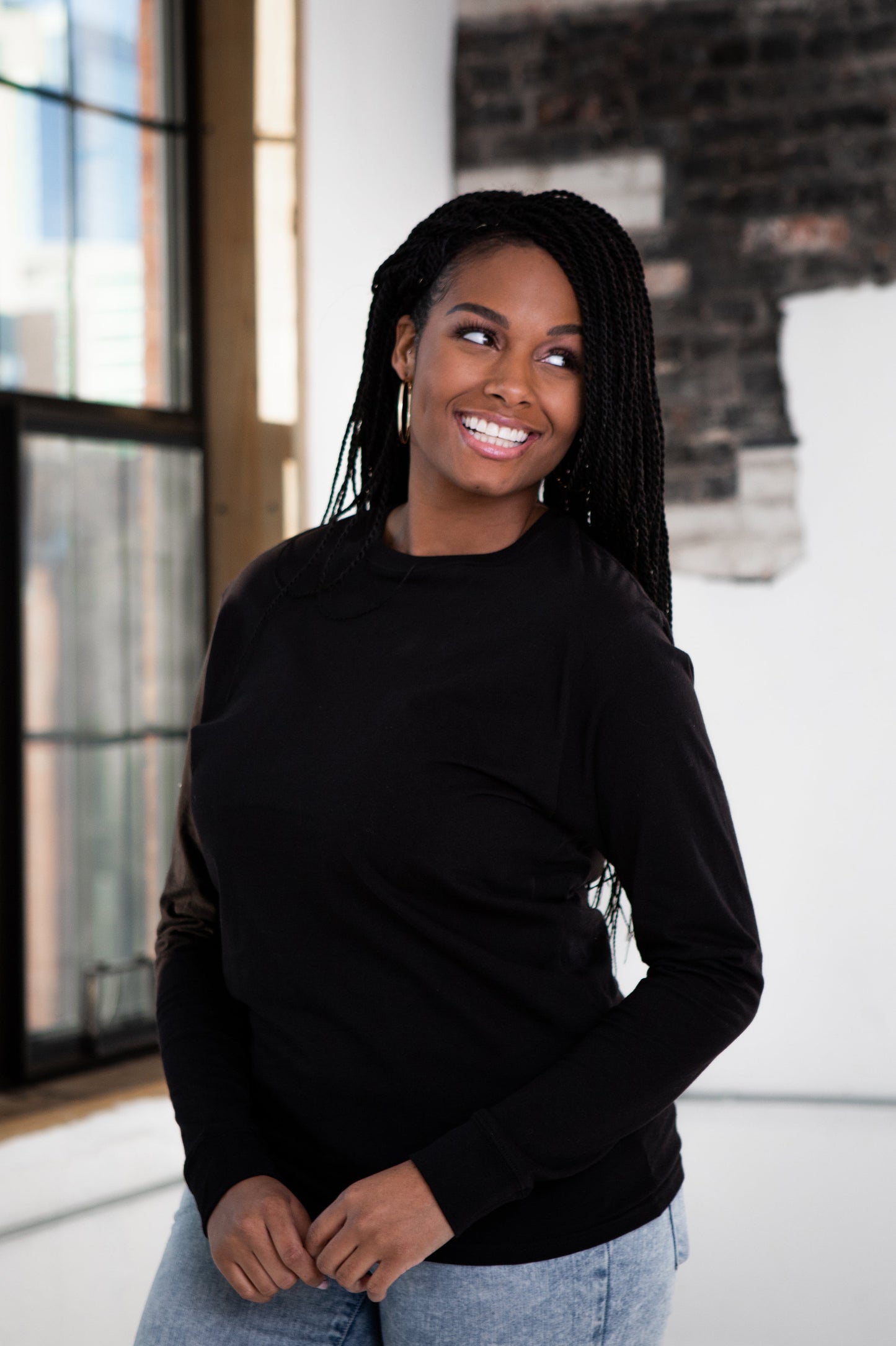 B-READY 
Unisex Premium Cotton Long Sleeve Tee