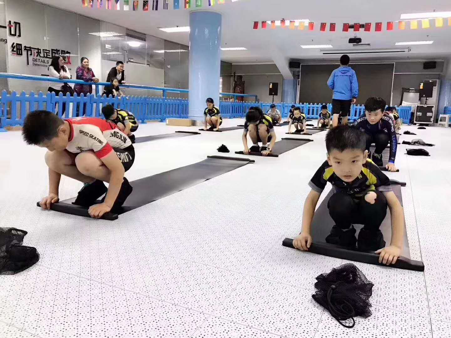 B-READY Kids Yoga Mat Speed Skating Balance Power Roller Skating Ice Hockey Training Board