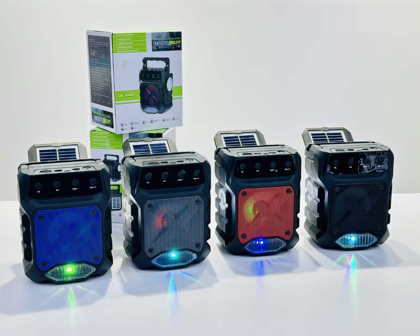 B-READY Multi Function Audio With Flashlight B-PREPARED 2026